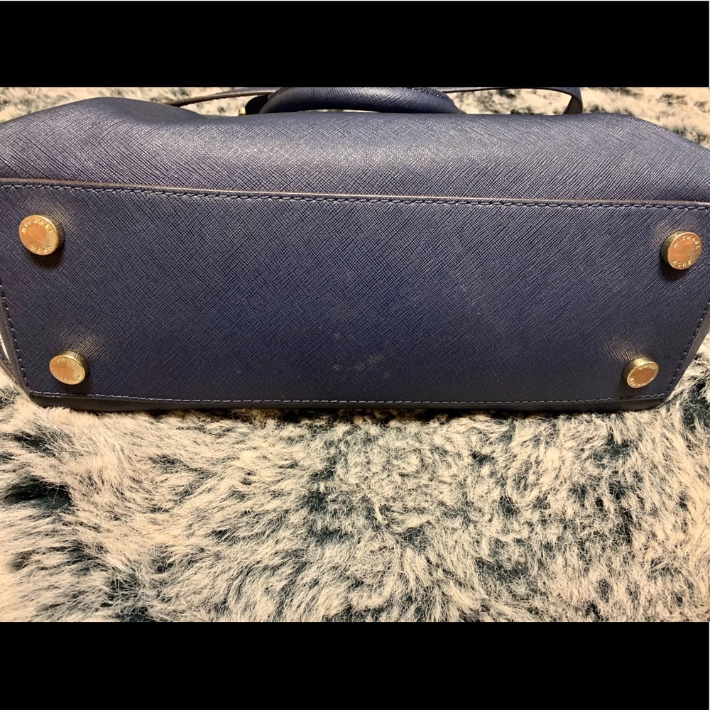 Authentic Michael Kors purse - Picture 7 of 9